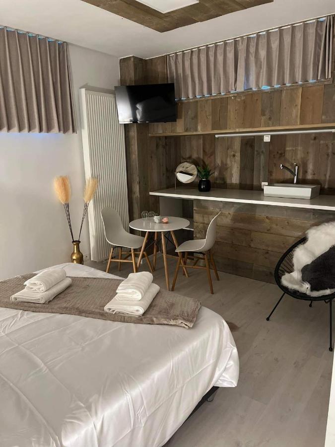 Ruime Luxe Kamer In Centrum Brugge Met Badkamer! Exterior photo